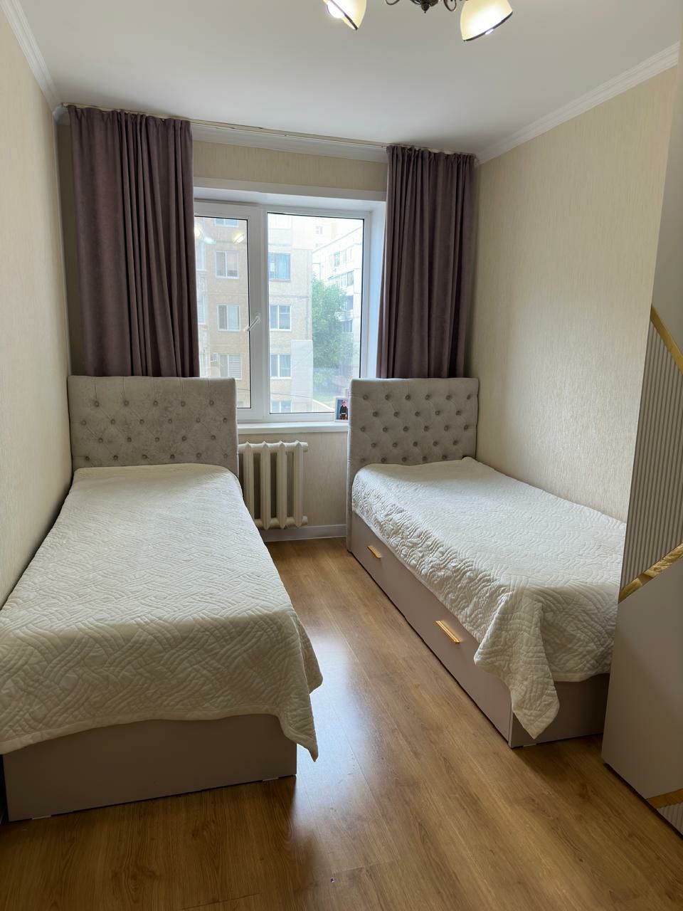 Продам  4 ком-ую в 7 микрорайоне дом 15