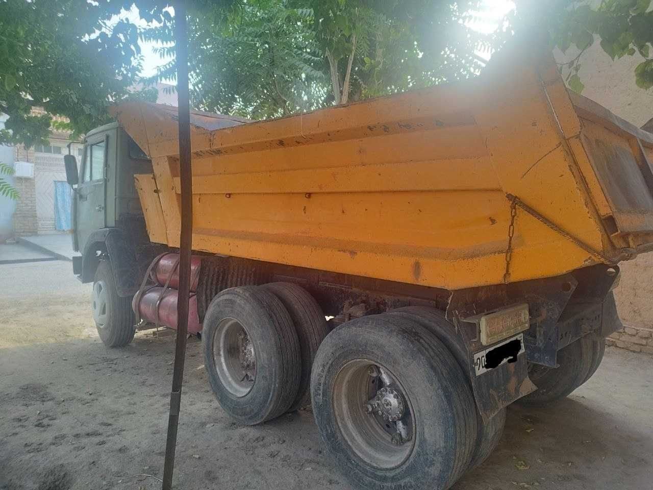 Kamaz 1987-yilda ishlab chiqarilgan
