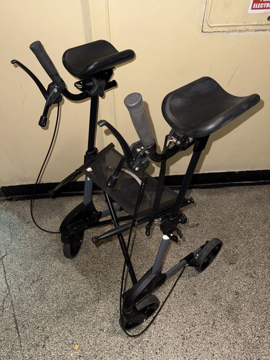 Cadru din aluminiubpentru recuperare cu sustinere antebrat