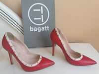Червени обувки Bagatt