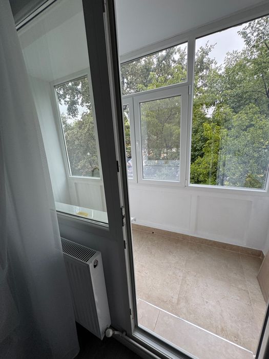 Chirie, renovat recent, podu ros