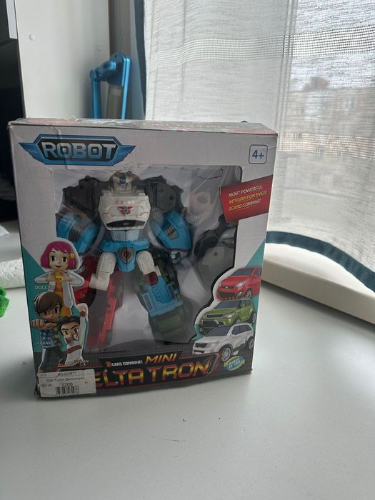 Тобот игрушка робот