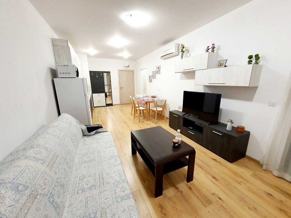 Дава се под наем Двустаен апартамент в Бургас, Сарафово - 65 кв.м за 60 € - Снимка #2