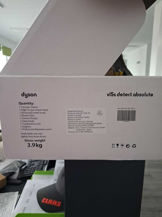 aspirator fara fir Dyson V 15s detect absolute sigilat