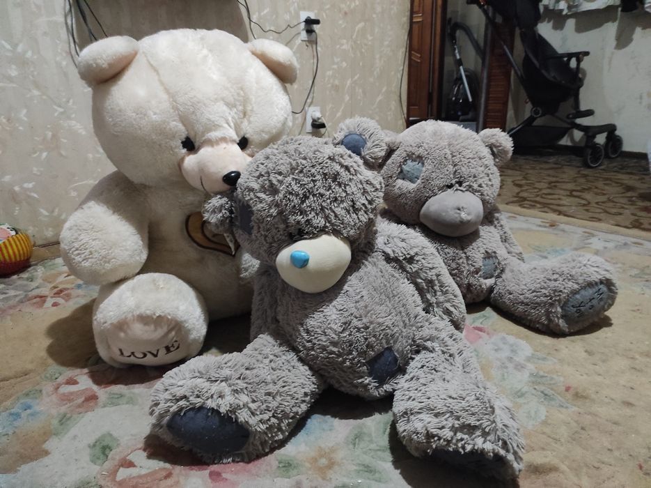 Плюшевый медведь