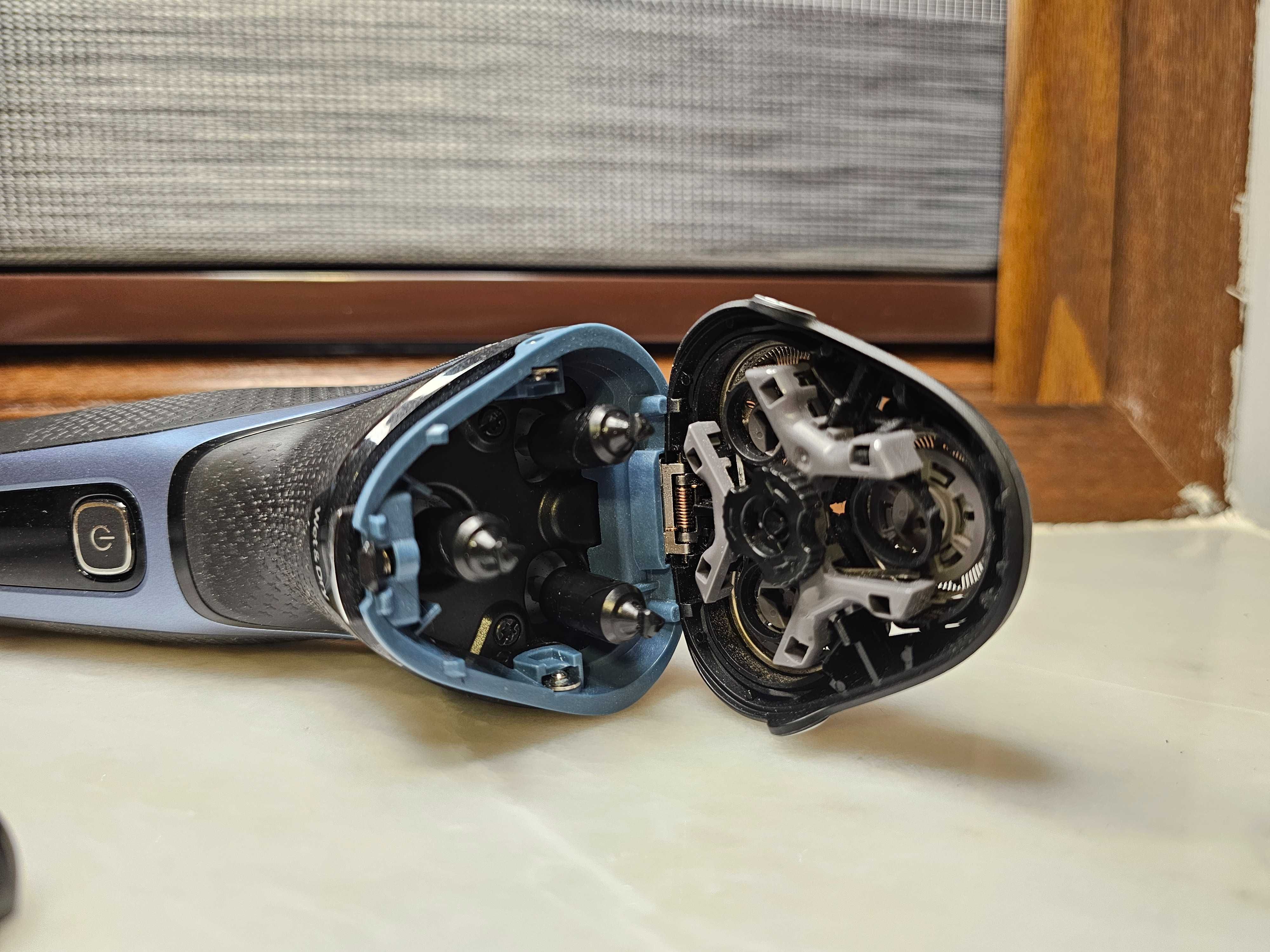 Самобръсначка Philips Shaver Series 3000 S3144/00,