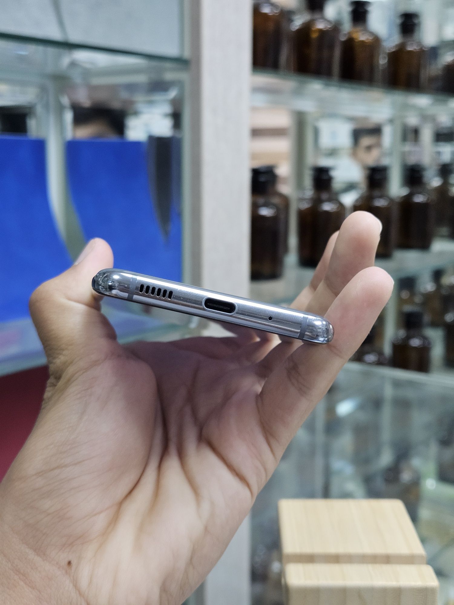 Samsung galaxy s20 5G 12/256gb holati ideal
