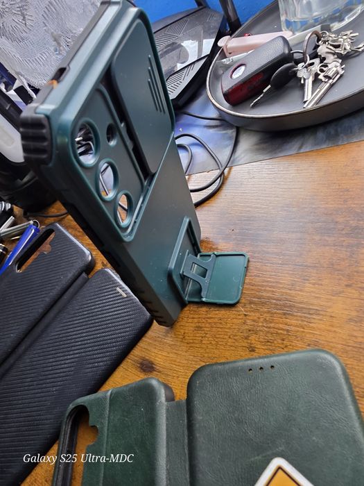 Vând set de 6 huse pentru Samsung galaxy s24 plus