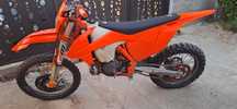 Vand / schimb cu quad