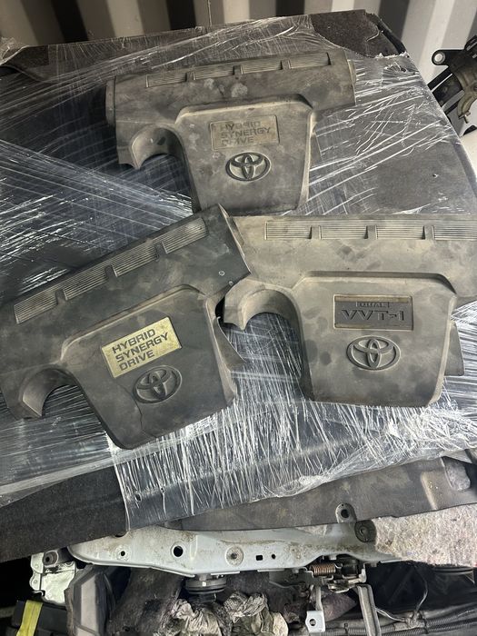 Крышка двигателя Камри 50, 55