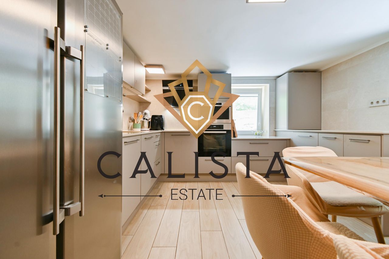 Продава се Къща в София, Бояна - 120 кв.м за 5417 €/кв.м - Снимка #2