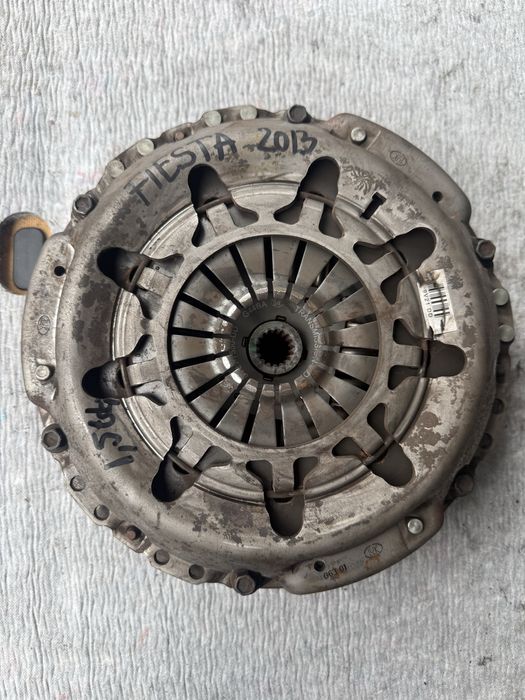 ambreiaj Ford Fiesta mk6 an 2014 motor 1.5tdci