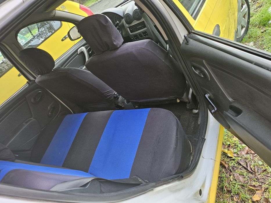 Продавам Dacia Sandero