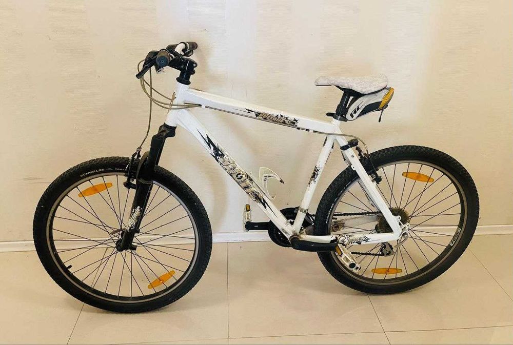 Kолело Scott Voltage