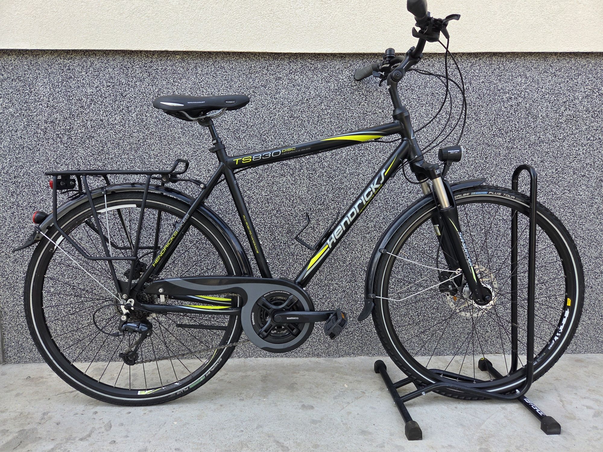 Немски алуминиев велосипед Hendricks 28" | Shimano Deore | ТОП!