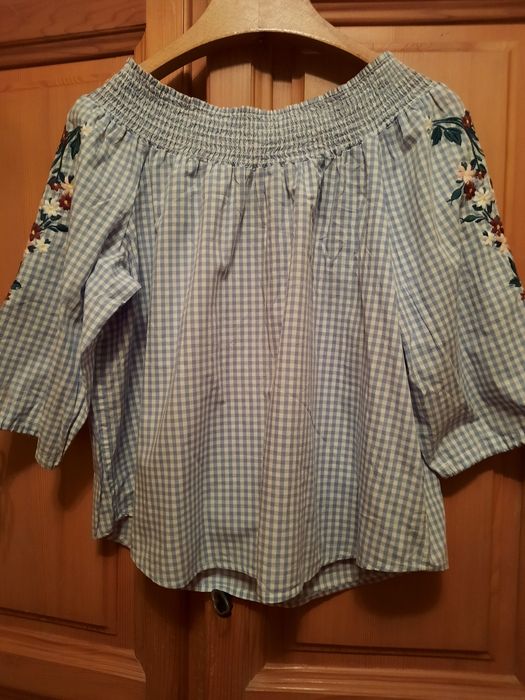 Bluza din bumbac cu broderie florala mărimea 42-44