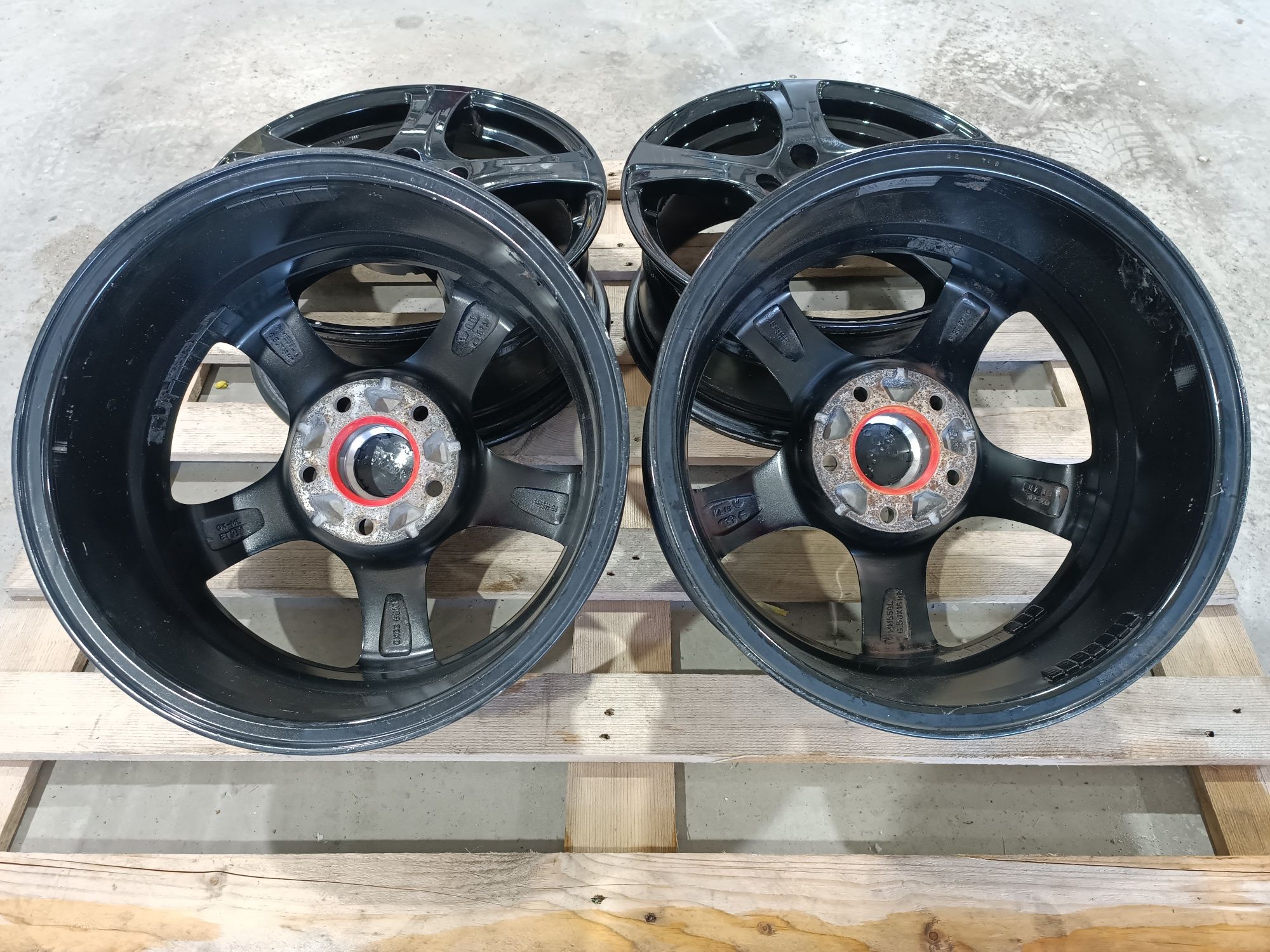 Лети джанти 15ки 5х114.3 Oxxo