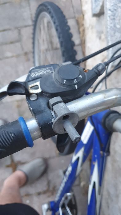Vând bicicleta cu 21 de viteze