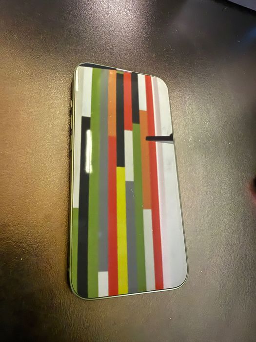 iPhone 13 Green 128GB - Батерия - 90% Запазен!
