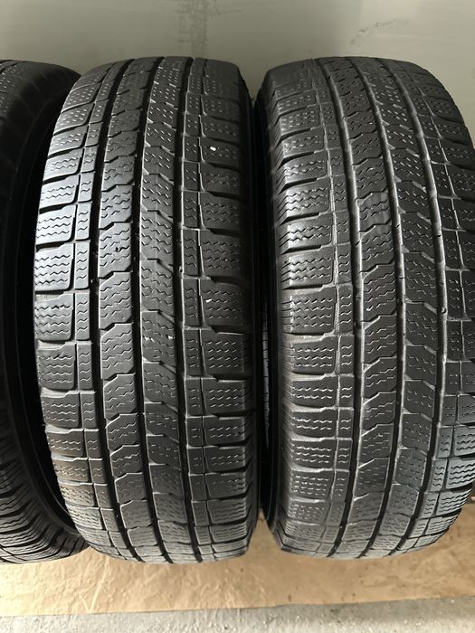 215/70 R15 C Kleber Transalp Winter 2+ DOT 2323