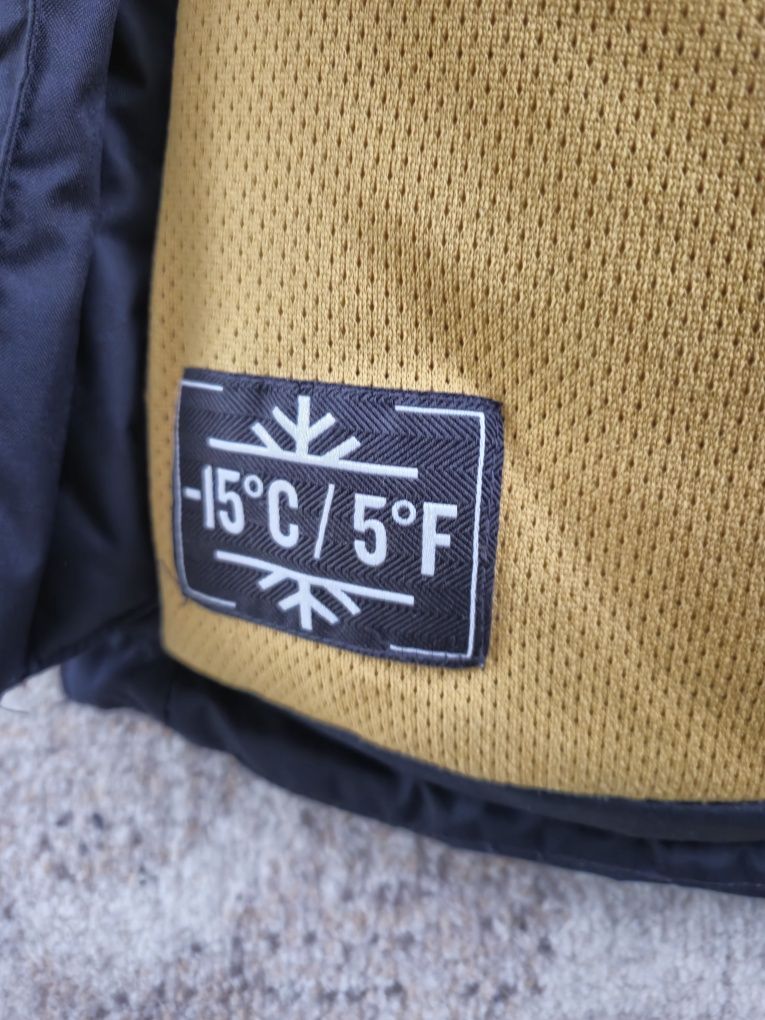 Geci barbatești Lee Cooper, Quechua, ca noi
