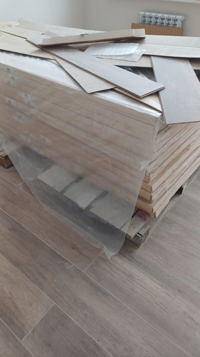 Есть новый двери.