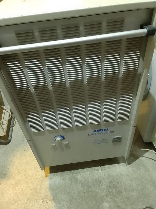 Vând dezumificator profesional piscine, constructii