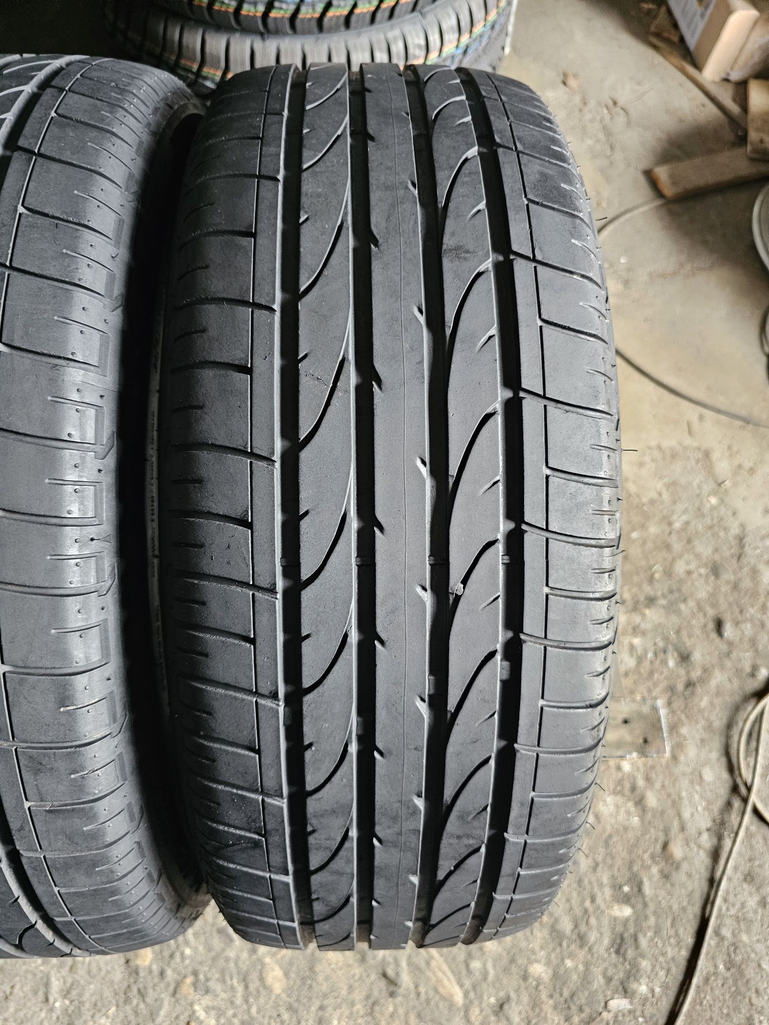2 anvelope vara 235 45 19 Bridgestone
