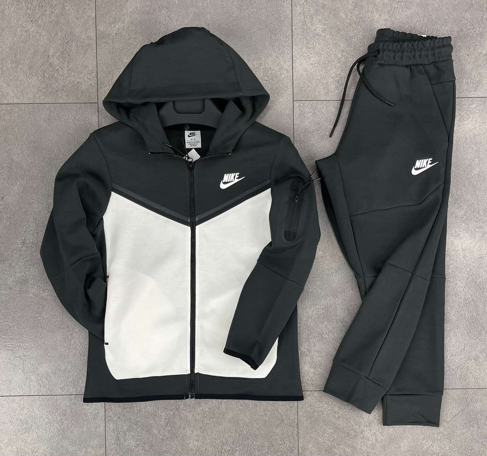 Детски екипи Nike Tech Fleece в 9 ЦВЯТА, (8г-17г)+таблица