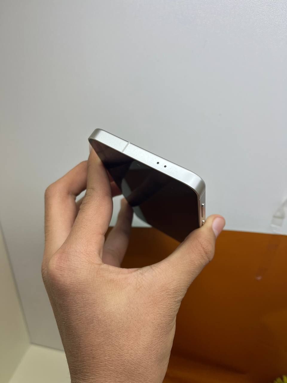 Samsung S24 plus xotirasi 8/256GB