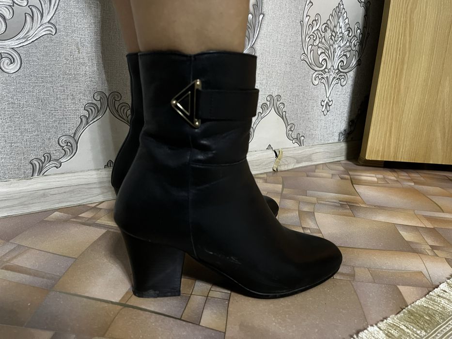 Зимняя обувь продам на каблуках