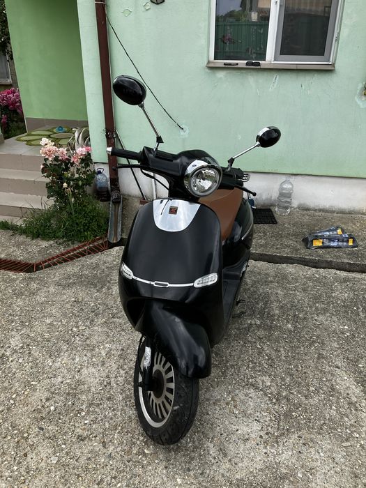 Scuter Explorer cruzer 50