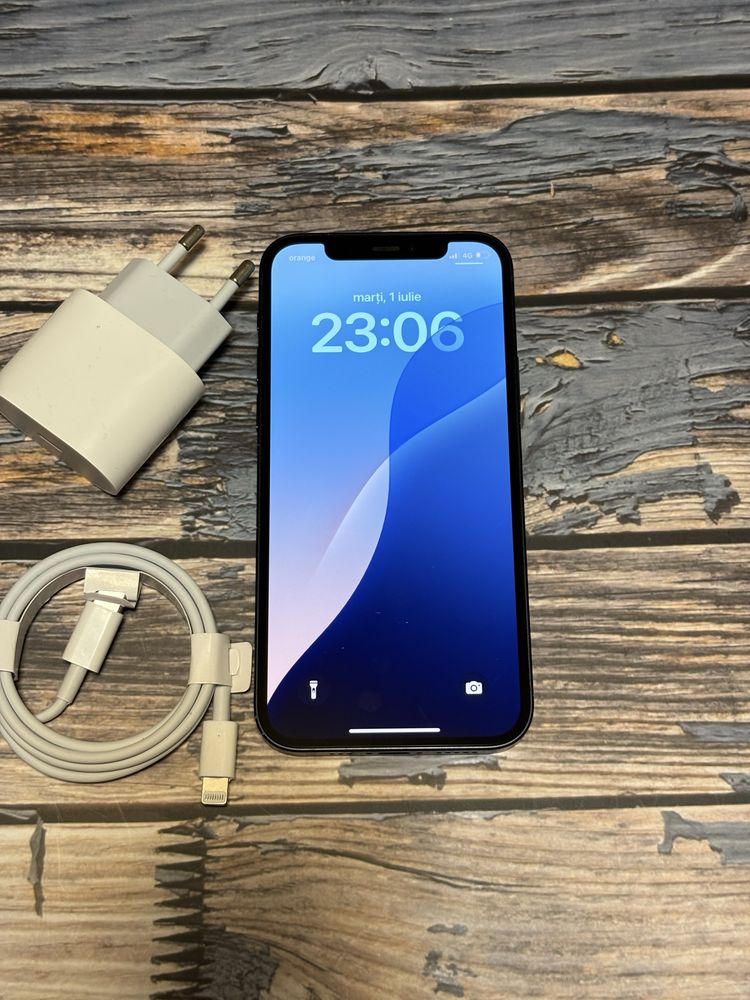 iPhone 12, Midnight Black, 128GB, impecabil