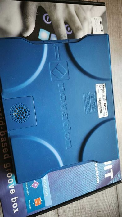 Novation Circuit Groove box Synthesizer Drum machine Garanție