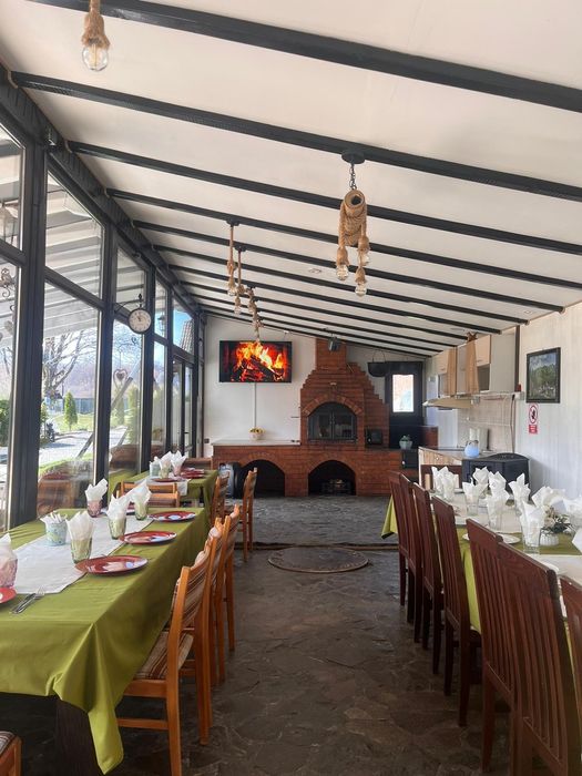 Închiriez cabană, Casa de vacanță, pensiune pe Valea Avrigului