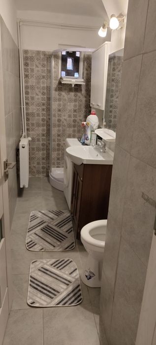 apartament de inchiriat