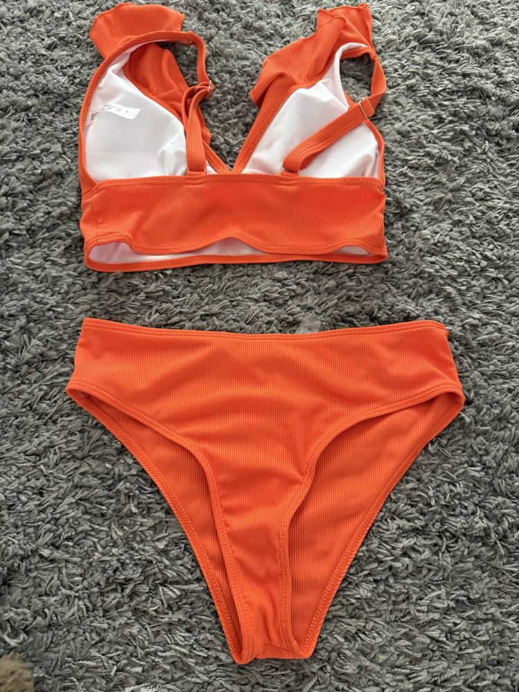 Costum de baie nou din 2 piese