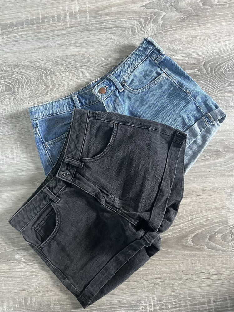 Pantlaoni scurti xs