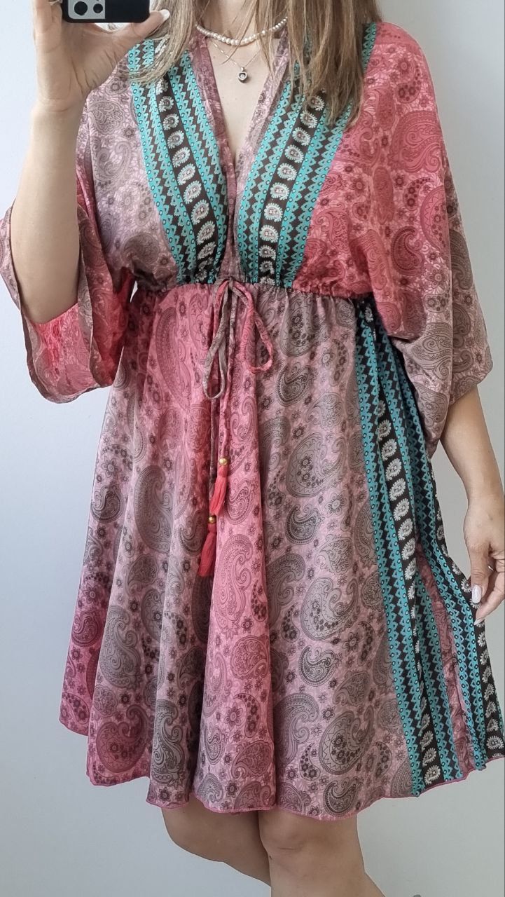 Rochie mătase indiană, imprimeuri disponibile