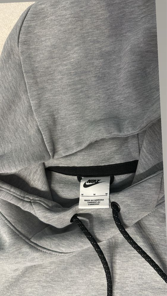 Nike tech fleece горнища