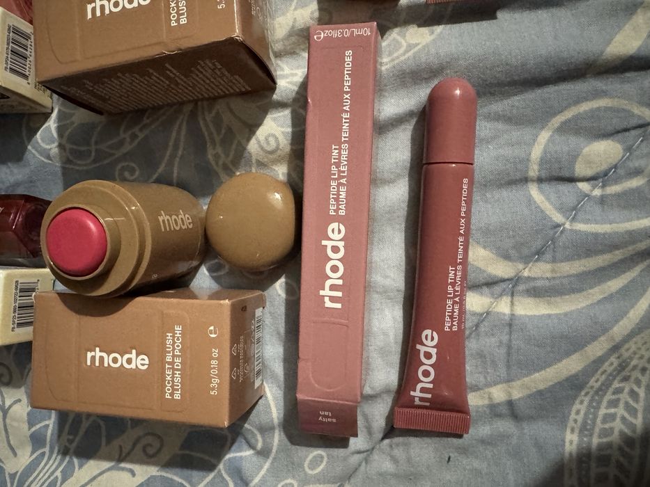 Чисто нова козметика