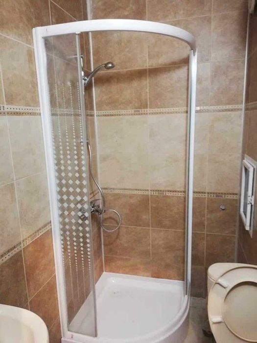 Дава се под наем Двустаен апартамент в Бургас, Меден рудник - зона А - 66 кв.м за 285 € - Снимка #2