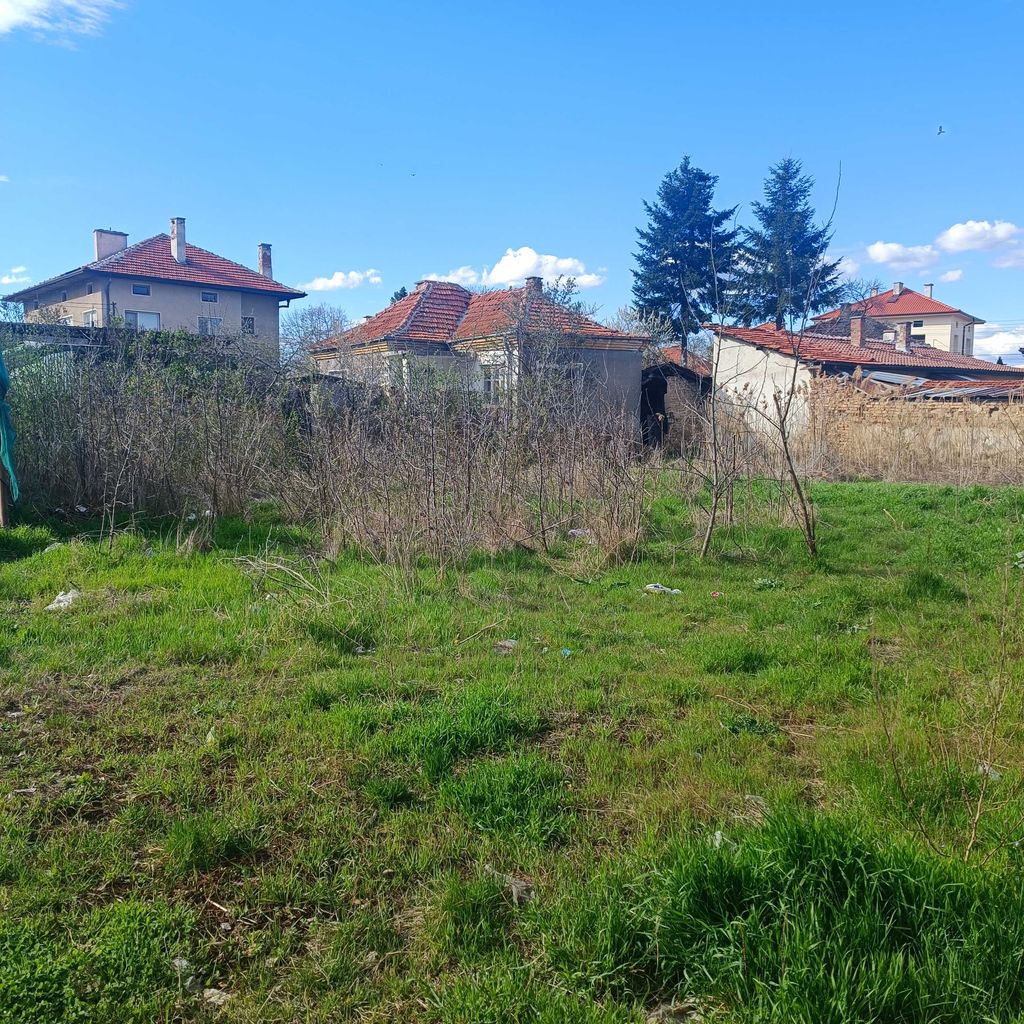 Продава се Парцел в Елин Пелин - 108 кв.м за 695 €/кв.м - Снимка #2