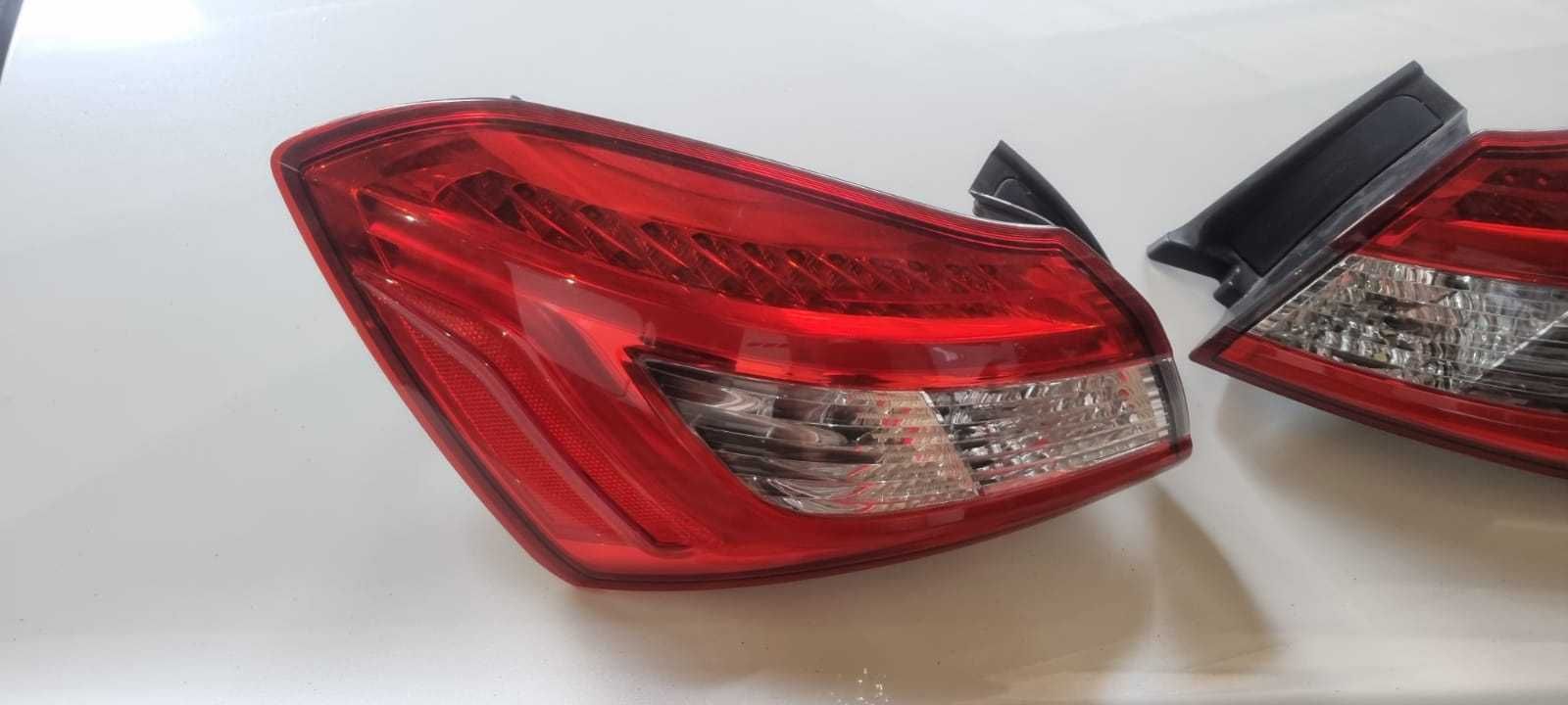 Lampa tripla stop aripa haion portbagaj originala Maserati Ghibli