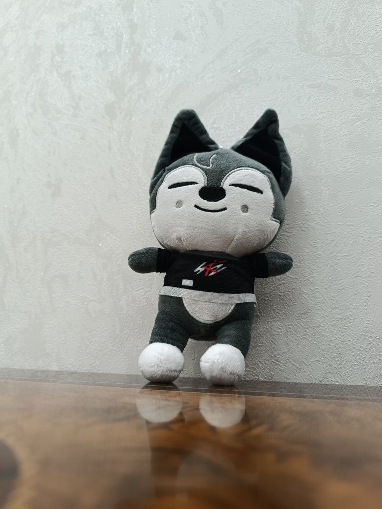 Игрушка stray kids Wolf Chan! Новый 25см