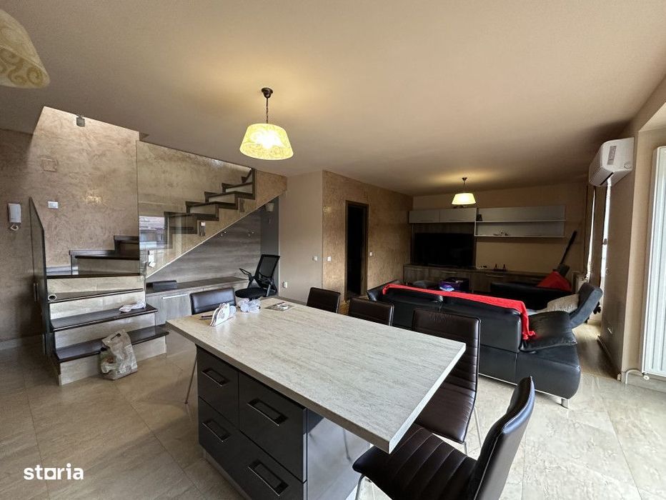 Apartament modern 100 mp pe 2 nivele, Eroilor