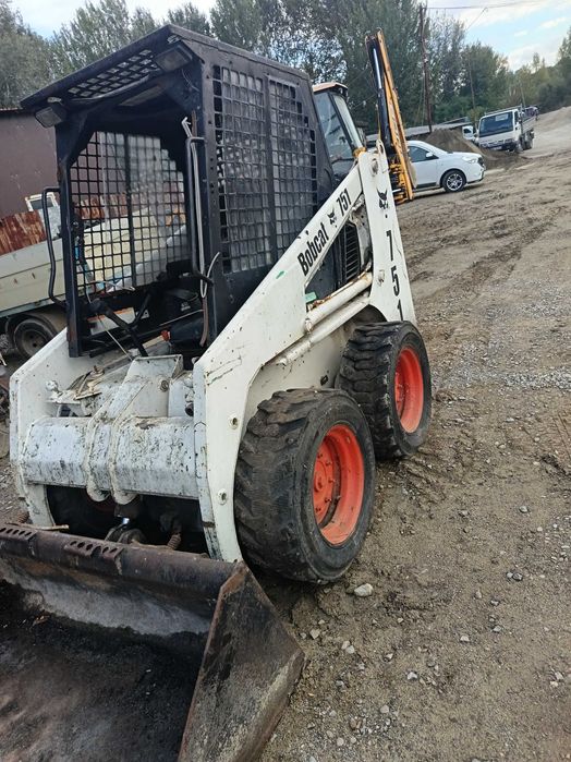 Bobcat defect fara pompa hidraulica