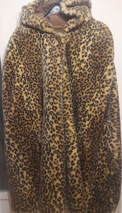 Пелерина топла връхна дреха