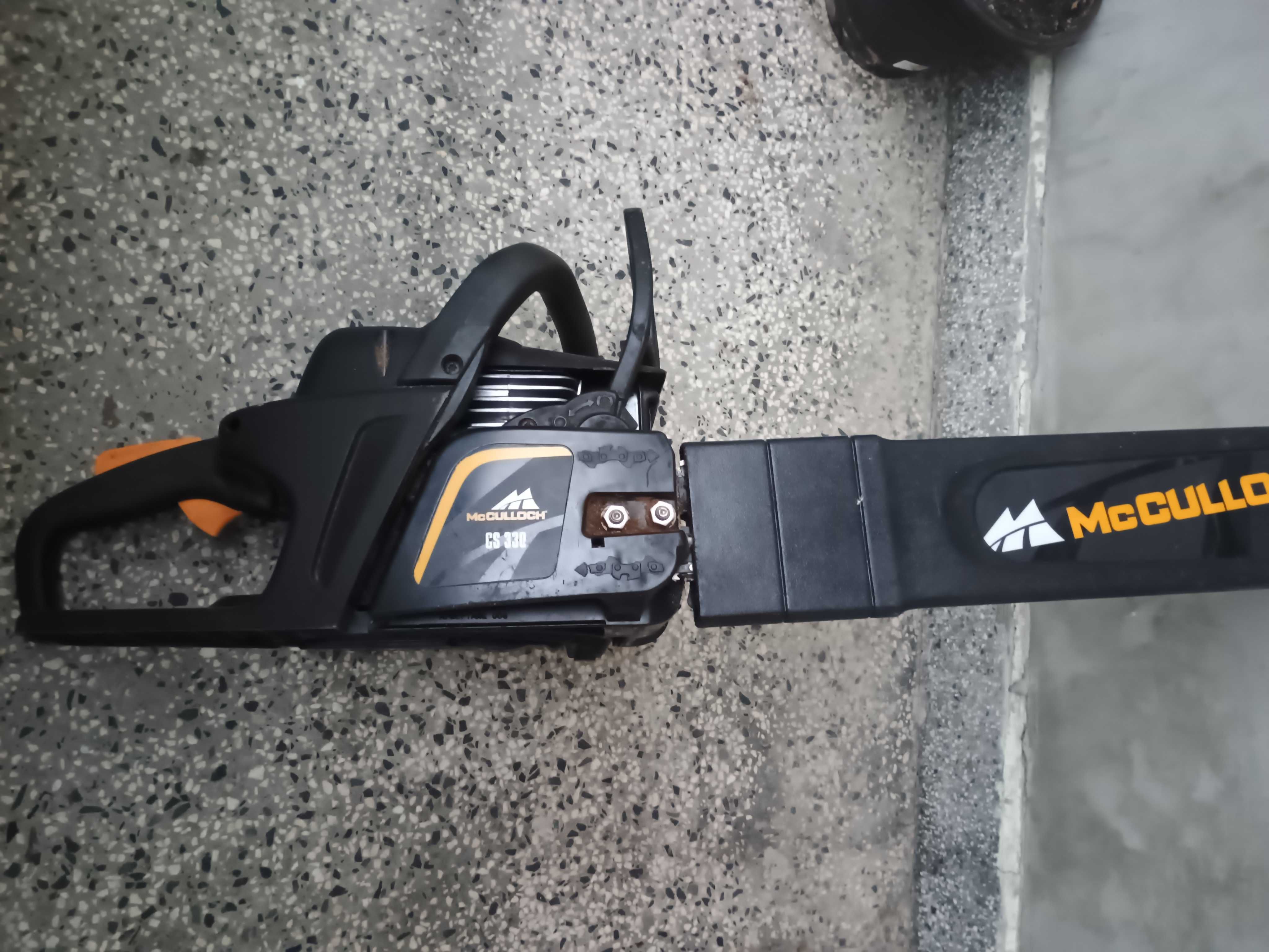 Продавам бензинова резачка MCCULLOCH CS 330 / 1.2 kW , 35 cm /
