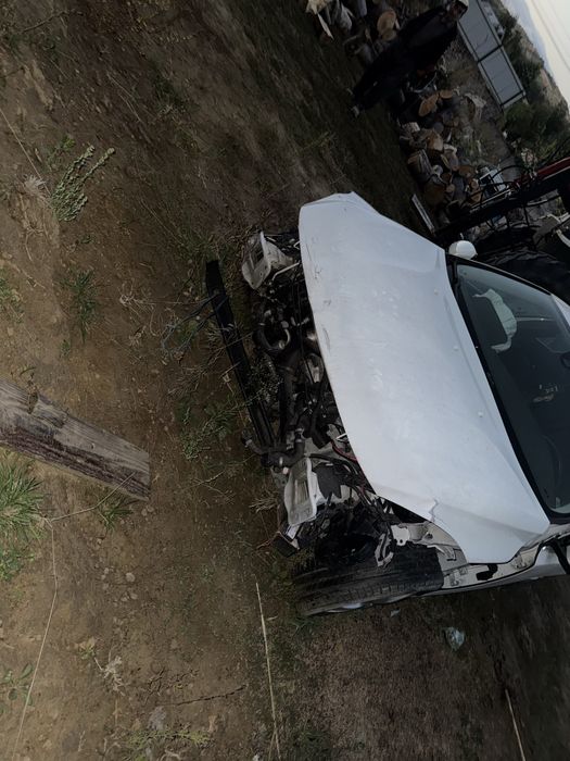 Vand Volvo V40 avariat!